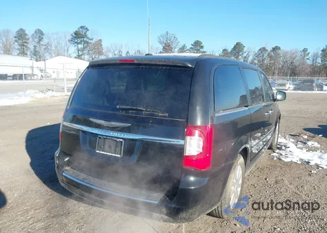 2016 Chrysler Town & Country Touring z USA, uszkodzony, nr VIN 2C4RC1BG3GR254106